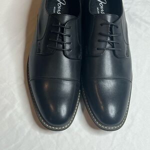 Elegant Black Men's Oxfords